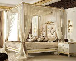 20 Queen Size Canopy Bedroom Sets
