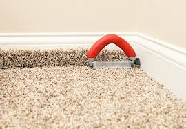 Mit einem universalmesser kann man nun den teppich zuschneiden. Anleitung Teppichboden Richtig Verlegen Tipps Und Ideen Vom Wohnstore