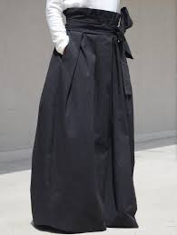 Знаем, че цената на доставката в много магазини е висока. Dlga Pola S Visoka Taliya Kotyto Stylish Skirts Cocktail Skirts Black Boho Skirt