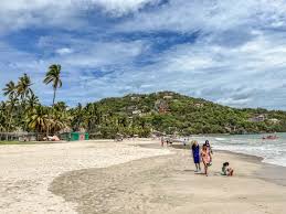 zihuatanejo travel guide best beaches