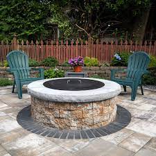 round or square fire pit which is