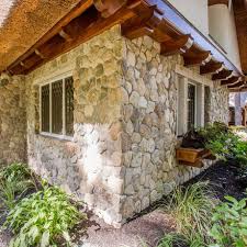 Stone Veneer To Enhance Your Backyard