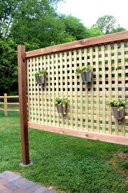 How To Build An Outdoor Privacy Screen