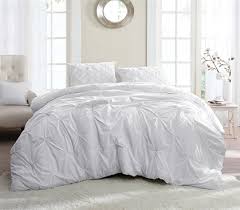 Bedspread Pintuck Comforter