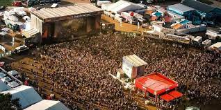 We love music festivals as much as you do. Open Air Gampel 110 000 Besucher Profitieren Vom Wetter