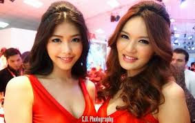 2013 Kuala Lumpur Motor Show Girls | Carsfresh