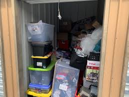 storage unit auction in seymour in at