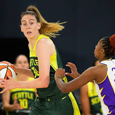 Breanna stewart is an american professional basketball player for the seattle storm of the women's national basketball association (wnba). Wnba Final Score Sparks Bested By Mvp Level Finish From Breanna Stewart In 71 62 Loss Silver Screen And Roll