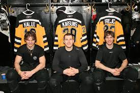 It was a tale of two david krejci's this past season things certainly changed for #46 when taylor hall arrived. Datei Petr Kalus Martins Karsums David Krejci Jpg Wikipedia