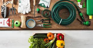 A Guide To Gardening Tools Including