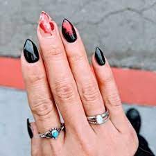 best acrylic nails near me