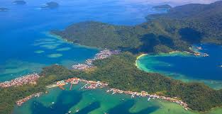 The capital of the state of sabah located on the island of borneo , this malaysian city is a growing resort destination due to its proximity to tropical islands, lush rainforests and mount kinabalu. Top 5 Islands Of Kota Kinabalu Info Sabah Sabah Tourism Visit Sabah 2020