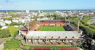 Stade Lorient - FC Lorient. Découvrez le stade du Moustoir filmé en drone [Vidéo] - Les  stades des clubs bretons filmés en drone - Le Télégramme