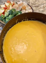 simple cheddar cheese fondue without
