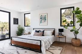 how to style the perfect guest bedroom