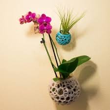 Reuse your plastic containers for orchids. Kokedama Planter Print A Pot