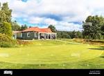 Clubhouse and practice putting green at Carrbridge Golf Club ...