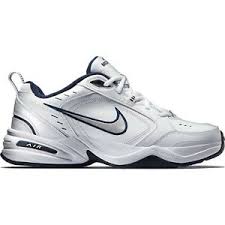 The nike air monarch iv (4e) training shoe for men sets you up for a comfortable training session with durable leather on top for support. Nike Herren Nike Air Monarch Iv Sneaker In Weiss Gunstig Kaufen Ebay