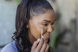 how to stop concealer from creasing in