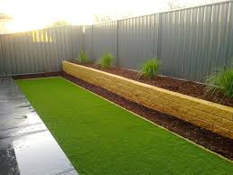 Retaining Wall With Garden Bed For