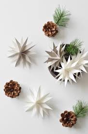 diy christmas paper stars to decorate