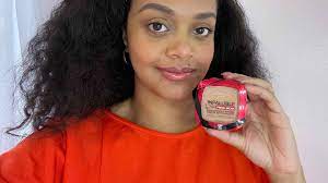 infallible fresh wear foundation in a