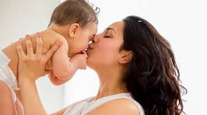 is it okay to kiss newborns important