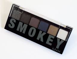 nyx smokey eyeshadow palette review