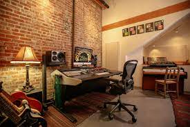 Studio b room