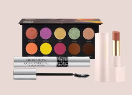 the best makeup sets to gift your