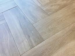 floor tiles that look like wood