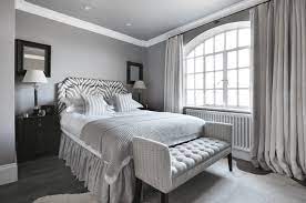 Decorate With Gray In The Bedroom