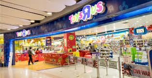 toys r us canada is hiring someone to
