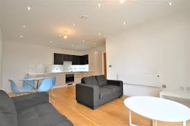 2 bed flat for vimto gardens