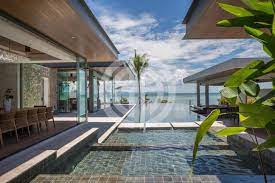 luxury properties with swimming pools