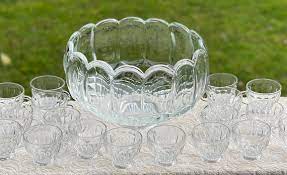 L E Smith Glass Punch Bowl Set The Old