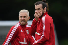 Aaron ramsey was born on december 26, 1990 in caerphilly he is an actor, known for tony tango (2015), aaron ramsey takes on the ultimate italian quiz! Aaron Ramsey Has His Say On That New Hairstyle As Wales Euro 2016 Preparations Enter Final Straight Mirror Online
