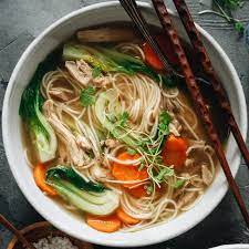 chinese en noodle soup omnivore