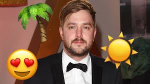 Check spelling or type a new query. Iain Stirling Teases The New Love Island Season In Latest Post Closer