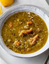 instant pot split pea soup wellplated com