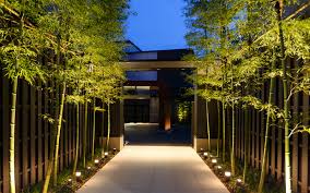 Natural bamboo fence adds an element of inimitable style to this garden. 10 Bamboo Landscaping Ideas Garden Lovers Club
