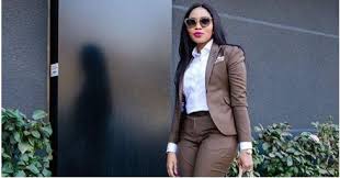 Passport and copies were stolen from my house, norma mngoma tells zondo inquiry mngoma alleges that one of the trips she took was paid for by ajay gupta. Norma Mngoma Pictures Of Malusi Gigaba S Wife After The S E X Tape