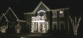 Not everyone spends hours decorating the tree. Christmas Decor Holiday Decorating Service Perfectscapes Com