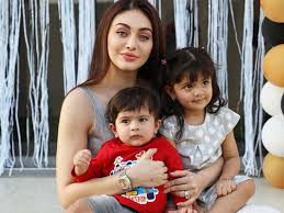 Examples of nephew in a sentence. Bigg Boss 13 S Shefali Jariwala Enjoys With Her Niece And Nephew In Dubai See Her Adorable Post Times Of India