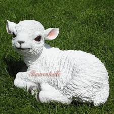 Süßes Lämmchen Schaf Als Dekofigur Für