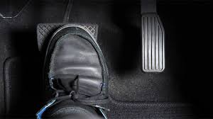 brake pedal goes to the floor common