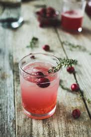 Christmas cocktail & drink recipes. 23 Bourbon Cocktails Ideal For Thanksgiving Or Fall Jen S Top Tens