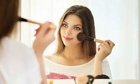 quick makeup tips for working women