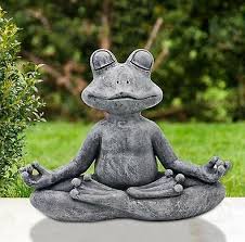 Meditating Frog Statue Garden Ornament