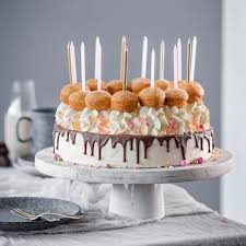 Ein weiteres bild von geburtstagstorte zum 18 selber machen Geburtstagstorte Geburtstagskuchen Rezepte Torten Zum Geburtstag